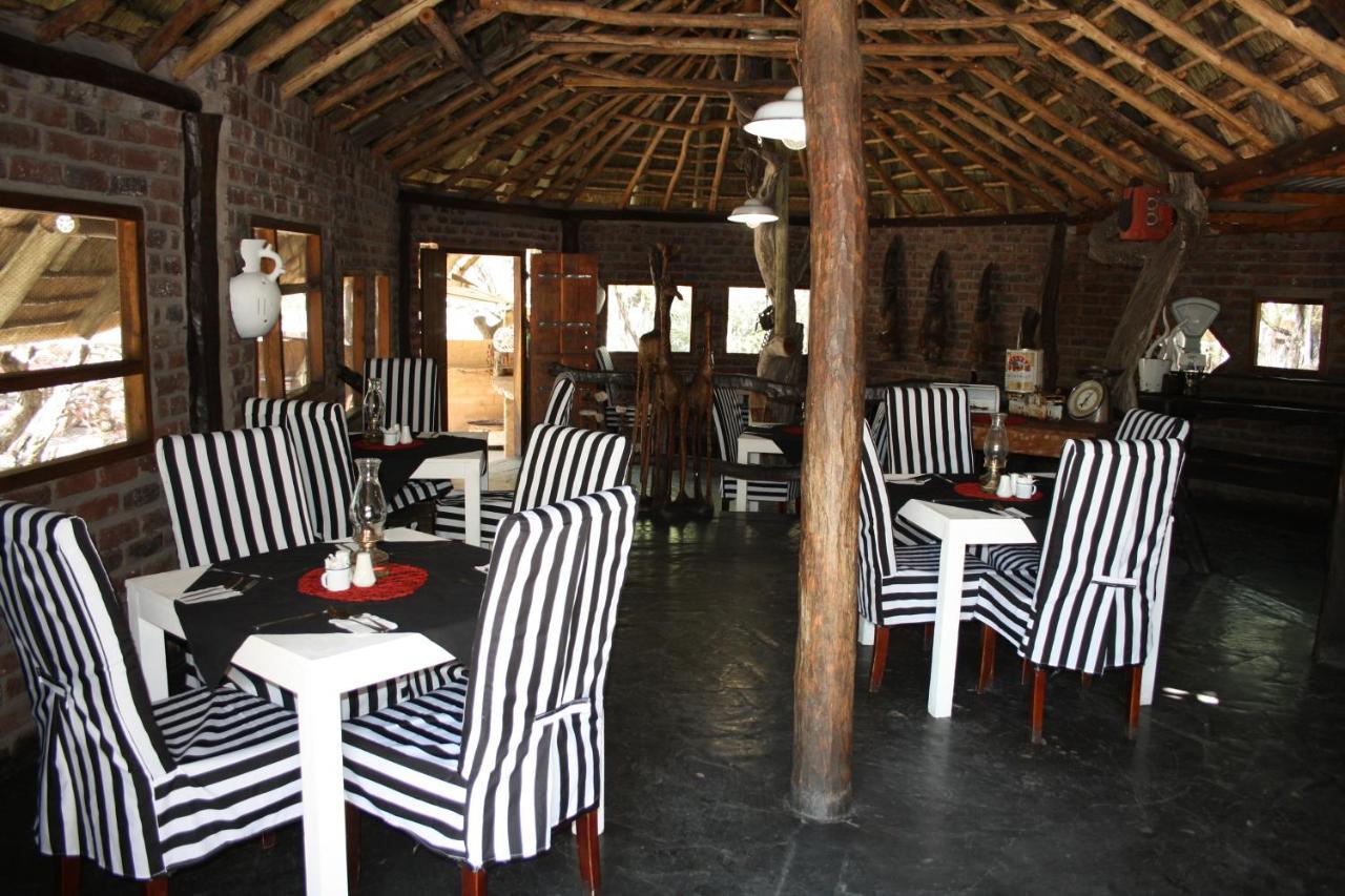 Roy'S Rest Camp Villa Grootfontein ภายนอก รูปภาพ